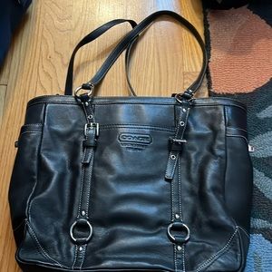 Coach tote bag zipper top